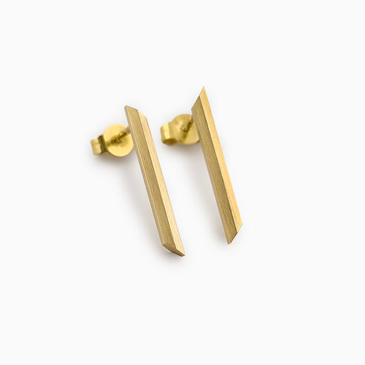 HEXAGON OHRSTECKER • 750 GOLD