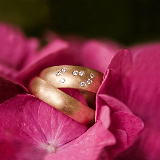 OVAL • RING ROTGOLD